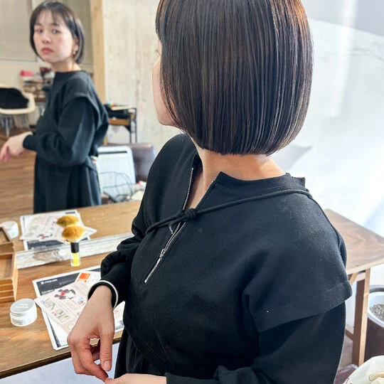 画像3713：ナチュラル 大人 カッコいい ワンレングスボブ 20代30代40代◎
