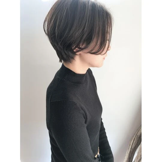 画像4135：30代40代に似合うショートカット｜丸顔さんに似合うショートカット｜豊橋