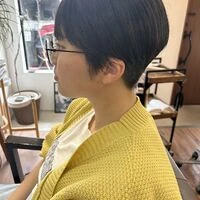 画像4406：シルバーショート｜ハンサムショートハンサムショート|刈上げショート｜シルバーアッシュ｜グレーアッシュ｜