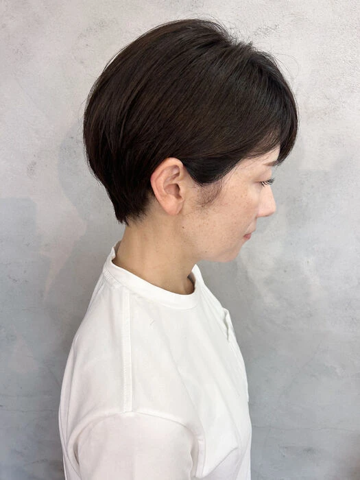 画像4564：シルバーショート｜ハンサムショートハンサムショート|刈上げショート｜シルバーアッシュ｜グレーアッシュ｜