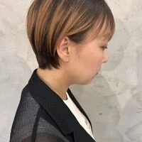 画像4957：ハンサムショート|刈上げショート｜シルバーアッシュ｜グレーアッシュ｜