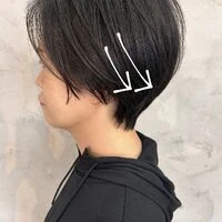 画像4973：ハンサムショート|刈上げショート｜シルバーアッシュ｜グレーアッシュ｜