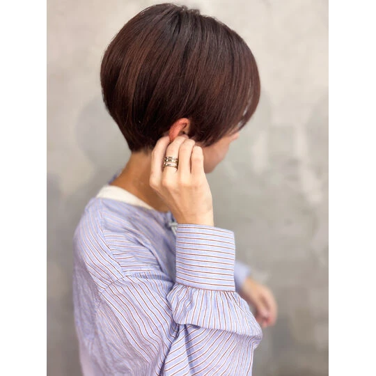 画像5012：絶壁解消ショート｜丸みショートヘア｜小顔ショートボブ