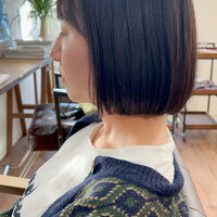 画像5271：シャープなワンレングスボブ｜お手入れ要らずなワンレングスボブ