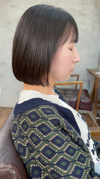 画像5273：シャープなワンレングスボブ｜お手入れ要らずなワンレングスボブ